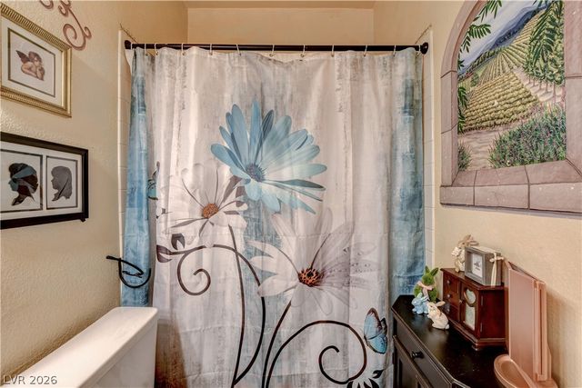 9224 Sunnyfield Drive, Las Vegas, NV 89134