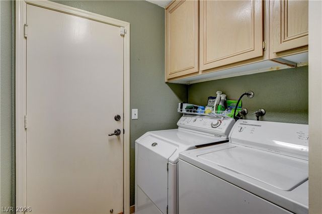 9224 Sunnyfield Drive, Las Vegas, NV 89134