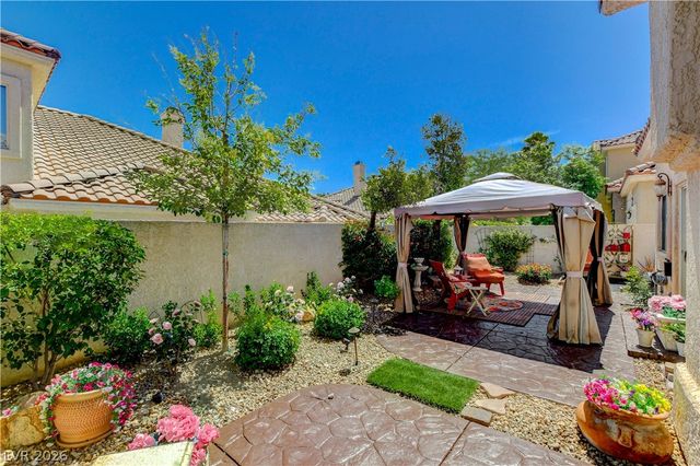 9224 Sunnyfield Drive, Las Vegas, NV 89134