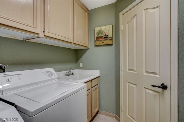 9224 Sunnyfield Drive, Las Vegas, NV 89134