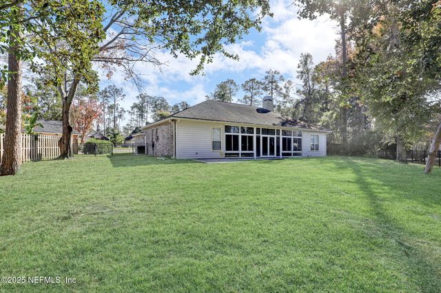 2004 WATER CREST Drive, Fleming Island, FL 32003