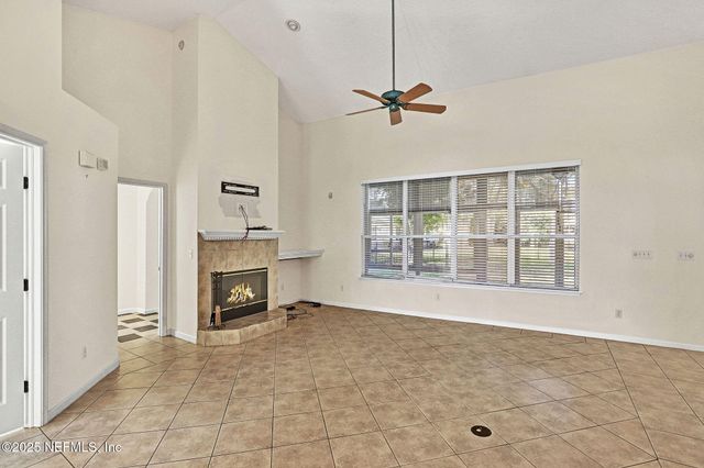 2004 WATER CREST Drive, Fleming Island, FL 32003