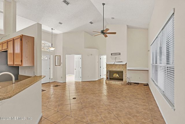 2004 WATER CREST Drive, Fleming Island, FL 32003