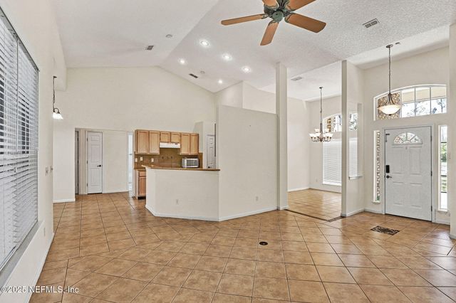 2004 WATER CREST Drive, Fleming Island, FL 32003