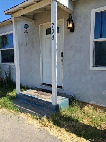798 W Virginia, San Bernardino, CA 92405