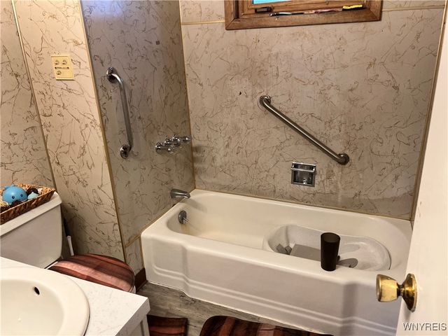 293 Halstead Avenue, Cheektowaga, NY 14212