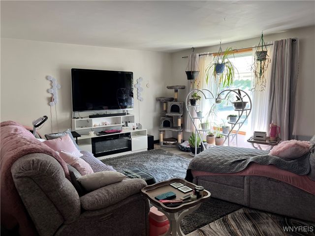 293 Halstead Avenue, Cheektowaga, NY 14212