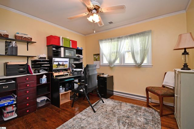 7 Confederate Circle, Taylors, SC 29687