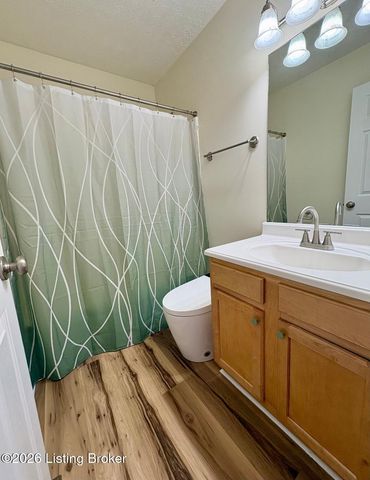 1123 Summit Dr, Shelbyville, KY 40065