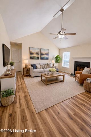 1123 Summit Dr, Shelbyville, KY 40065