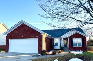 1123 Summit Dr, Shelbyville, KY 40065