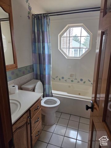 1402 SHEPHERD DR, Wellington, UT 84542