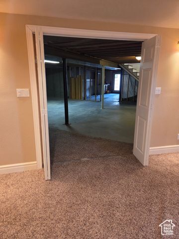 1402 SHEPHERD DR, Wellington, UT 84542