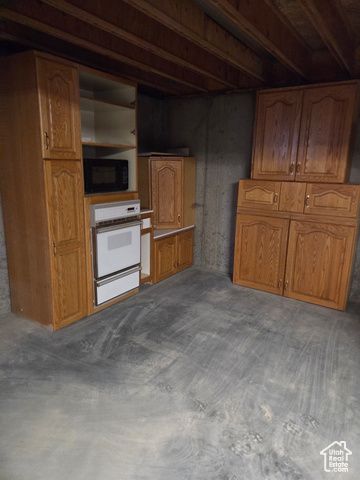 1402 SHEPHERD DR, Wellington, UT 84542