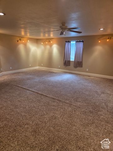 1402 SHEPHERD DR, Wellington, UT 84542