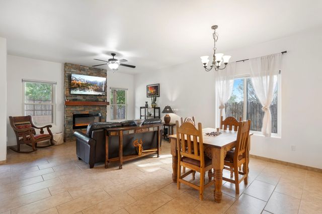 3702 Valmora, Santa Fe, NM 87505