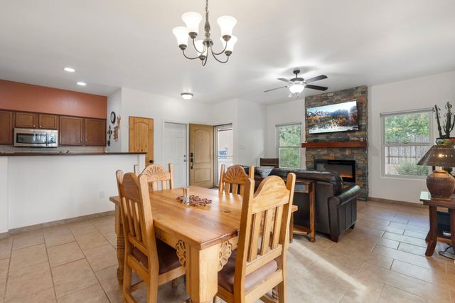 3702 Valmora, Santa Fe, NM 87505