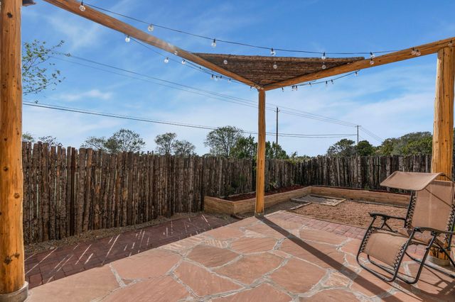 3702 Valmora, Santa Fe, NM 87505