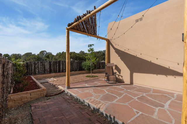 3702 Valmora, Santa Fe, NM 87505
