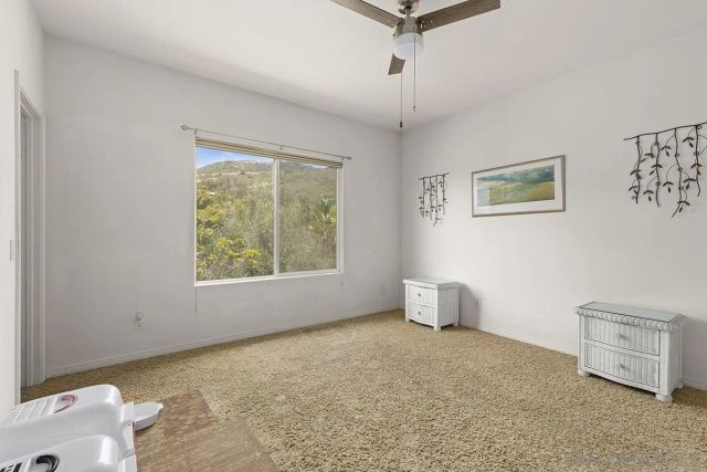 2494 San Clemente Ave, Vista, CA 92084