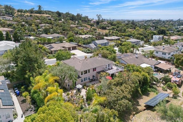 2494 San Clemente Ave, Vista, CA 92084