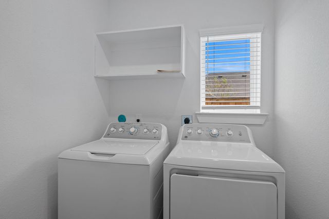 5230 Big Dipper, Iowa Colony, TX 77583