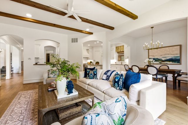 5701 Armstrong Parkway, University Park, TX 75205