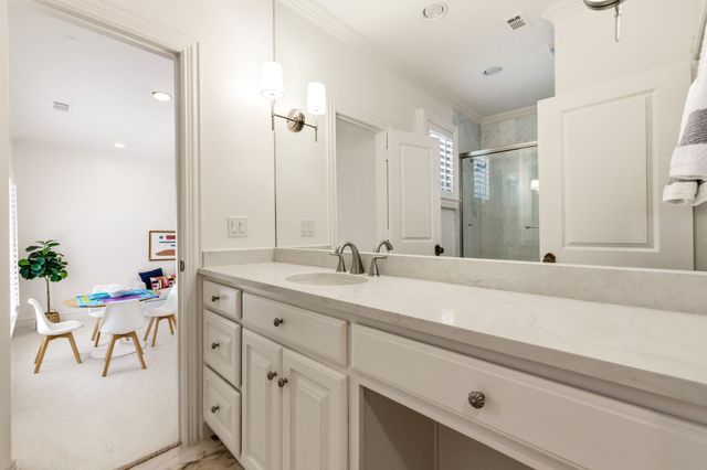 5701 Armstrong Parkway, University Park, TX 75205