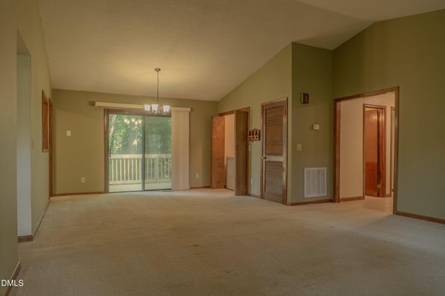 409 Dalkin Court, Burlington, NC 27215