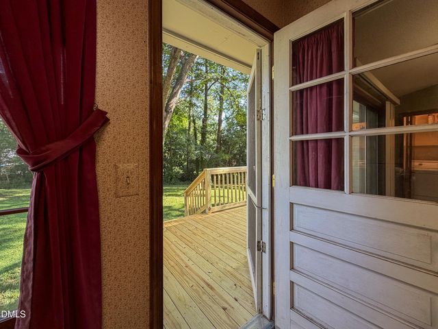 409 Dalkin Court, Burlington, NC 27215