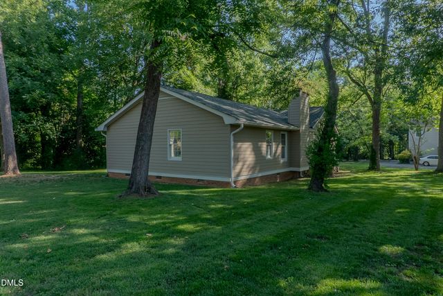 409 Dalkin Court, Burlington, NC 27215