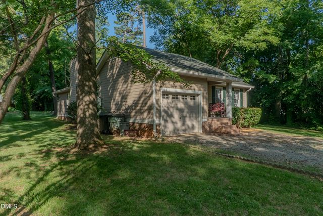 409 Dalkin Court, Burlington, NC 27215