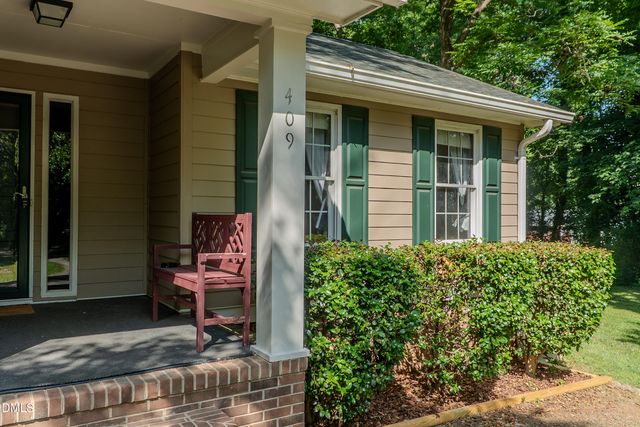409 Dalkin Court, Burlington, NC 27215