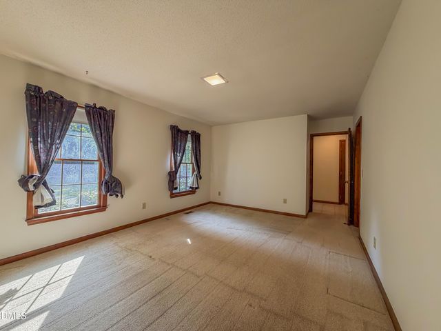 409 Dalkin Court, Burlington, NC 27215