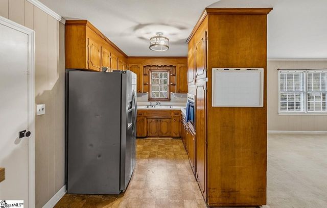 11 Shrevewood Drive, Taylors, SC 29687