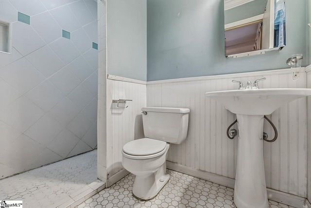 11 Shrevewood Drive, Taylors, SC 29687