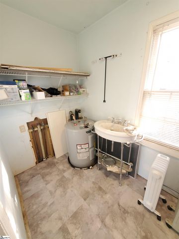 11 Shrevewood Drive, Taylors, SC 29687