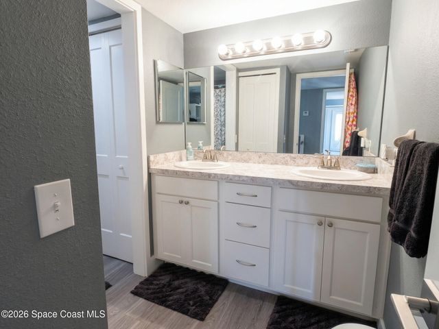 1812 Kaileen Circle NE, Palm Bay, FL 32905
