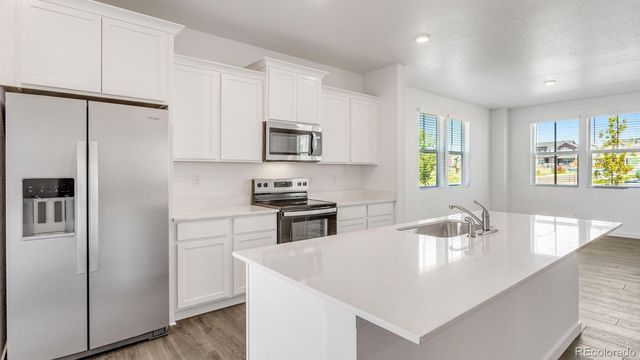 381 N Bersshine Street, Watkins, CO 80137