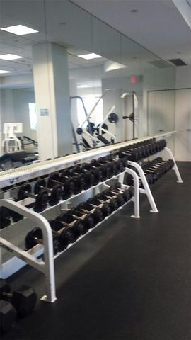 4779 Collins Ave 3504, Miami Beach, FL 33140