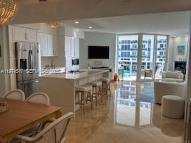 4779 Collins Ave 3504, Miami Beach, FL 33140