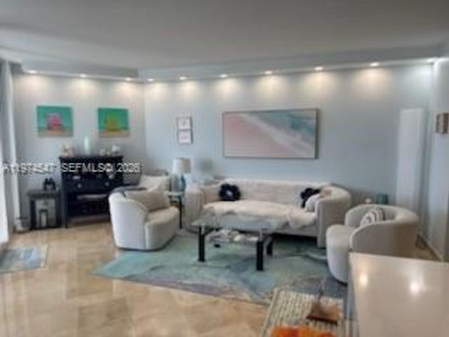 4779 Collins Ave 3504, Miami Beach, FL 33140