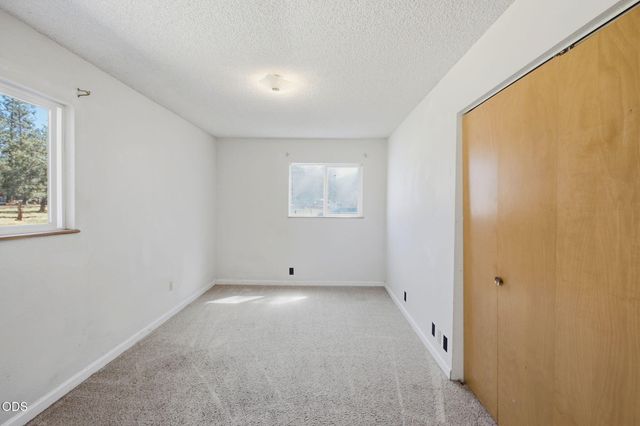 6141 New Hope Road, Grants Pass, OR 97527