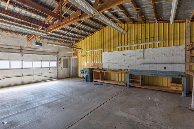 6141 New Hope Road, Grants Pass, OR 97527