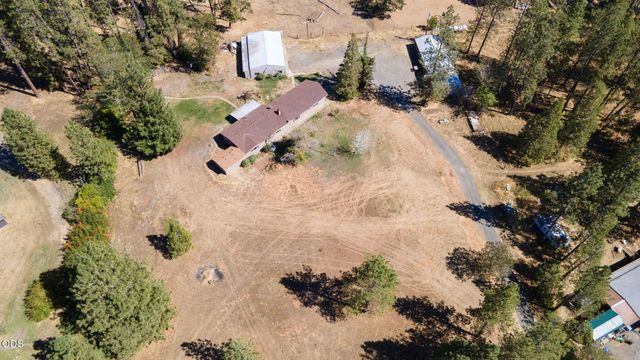 6141 New Hope Road, Grants Pass, OR 97527