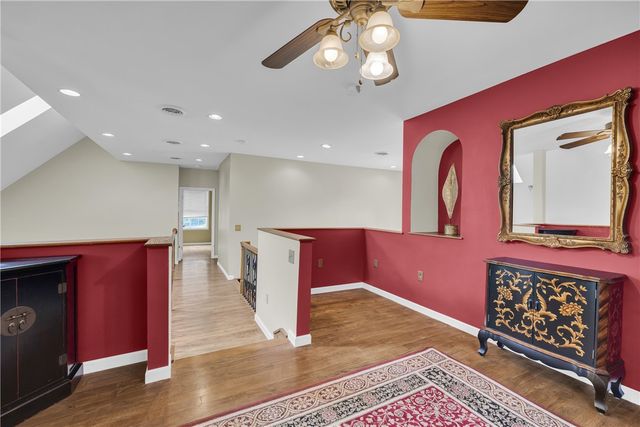 189 Beaver Lake Road, West Union, SC 29696