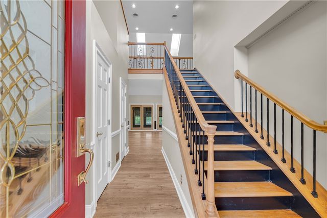 189 Beaver Lake Road, West Union, SC 29696