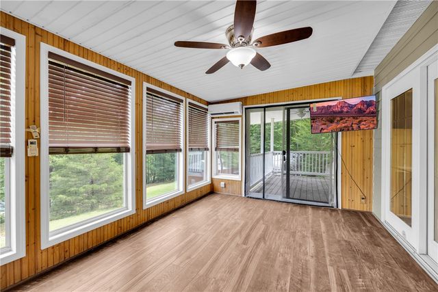 189 Beaver Lake Road, West Union, SC 29696