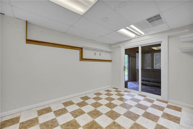 189 Beaver Lake Road, West Union, SC 29696