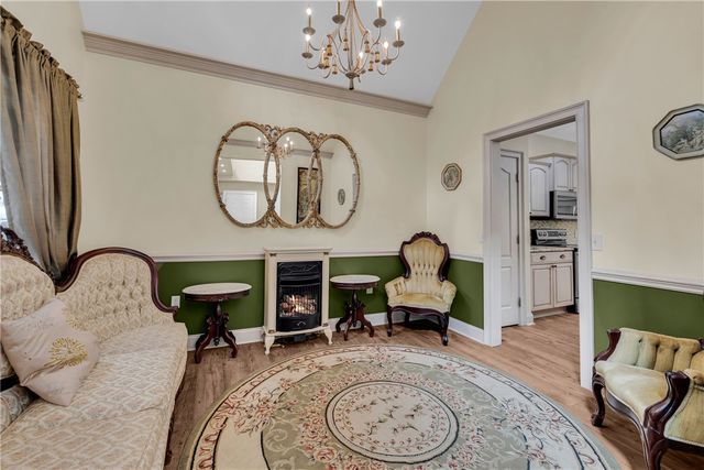 189 Beaver Lake Road, West Union, SC 29696
